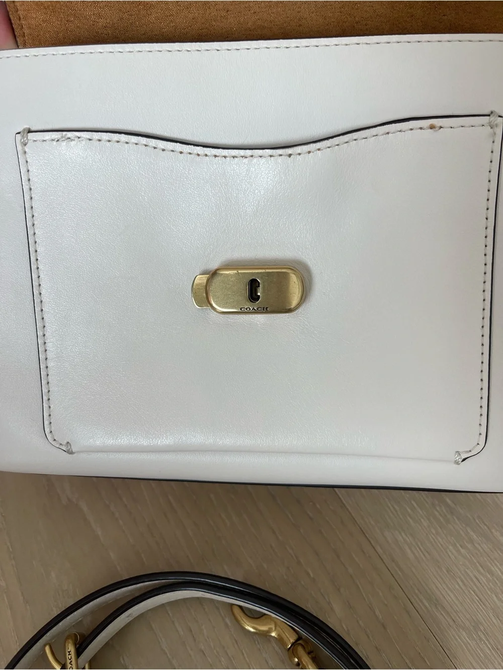 Coach Cream Pebbled Leather Satchel with Gold 'C' Turnlock - Picture 8 of 16